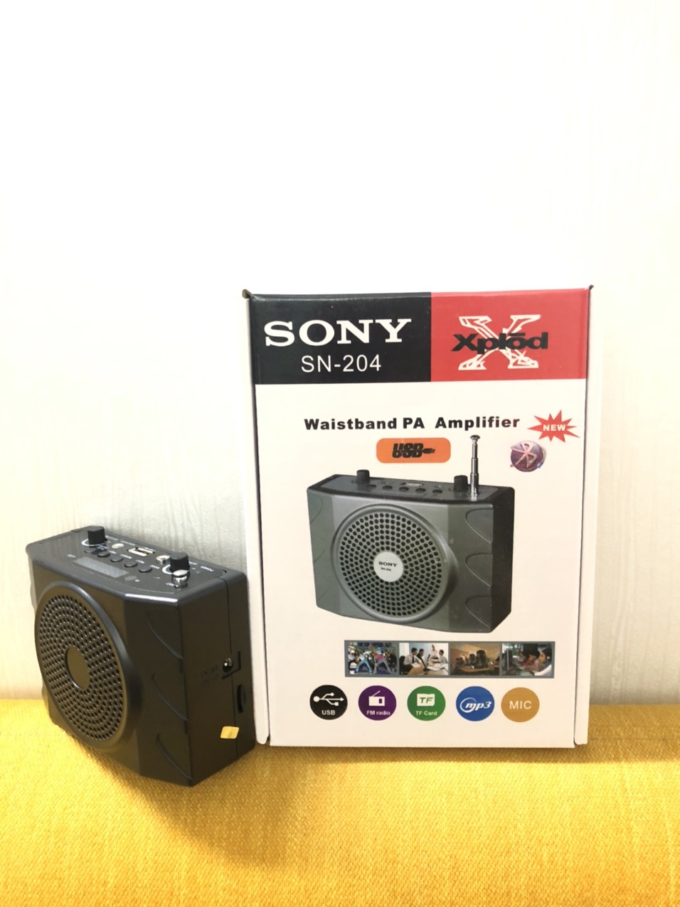 loa-tro-giang-sony-204w-khong-day